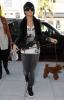 53258_celebutopiarihanna_out_and_about_with_her_puppy_in_hollywood_010408_45_122_558lo_t1.jpg