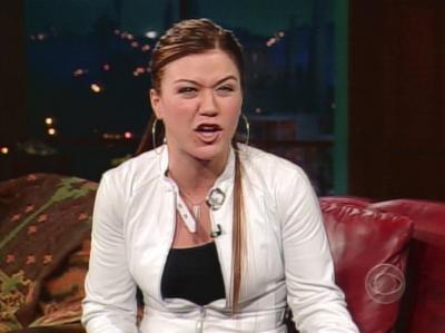 Kelly_Clarkson_Kilborn_33.jpg
