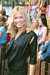 mandy-moore019.jpg