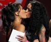 Click to view 12-famous-kisses-300411_t1.jpg