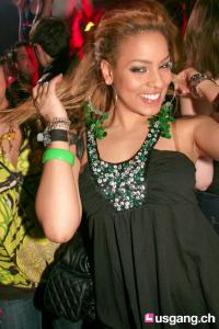 Hoops with Plug-Ins!