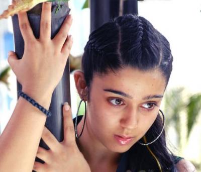 Indian Hoop Girls