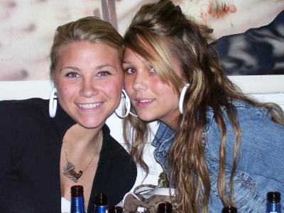 2x wide big white ones