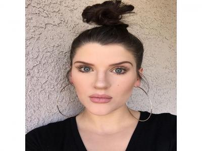 Hoop girl