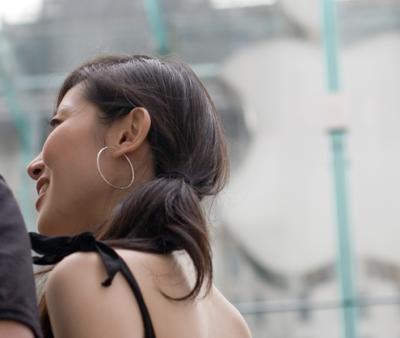 It's the earring lady!