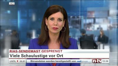 Anchorwoman in Hoops!