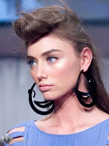 Stylish fashion hoop