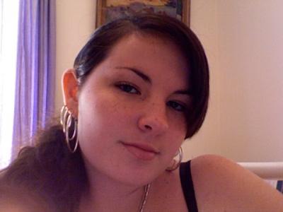 3 hoops at 1 ear, getting smaller upwards