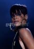 Click to view rhianna2_t1_1.jpg
