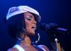Click to view rihanna21_t1.jpg