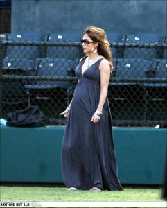 pregnant_hq11.jpg