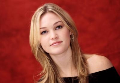 Julia Stiles