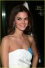 Click to view rachel-bilson-awake-premiere-05_t1.jpg